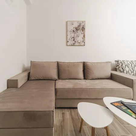 Skyline Vista Apartment Becici  Room photo