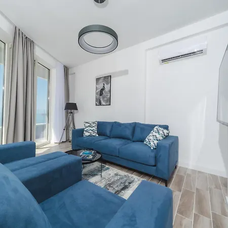 Skyline Vista Apartment Becici  Room photo
